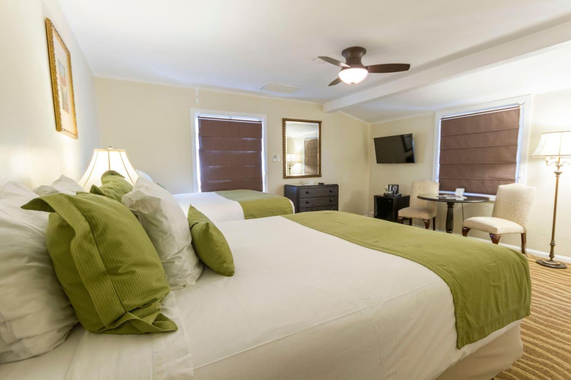 Coast Village Inn ซานตาบาร์บารา ภายนอก รูปภาพ