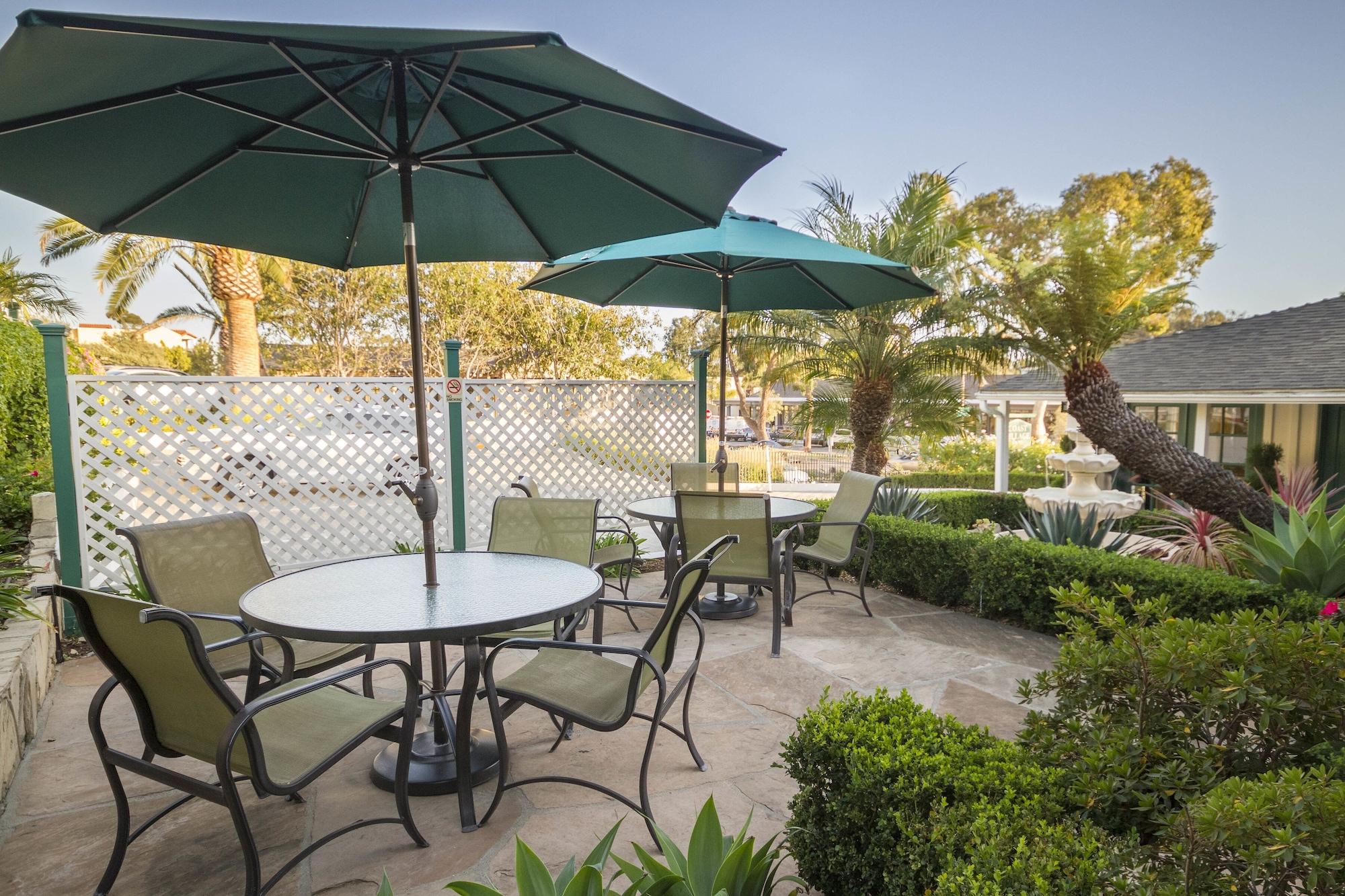Coast Village Inn ซานตาบาร์บารา ภายนอก รูปภาพ
